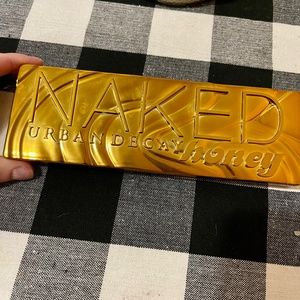 Urban Decay Naked Honey Eyeshadow Palette